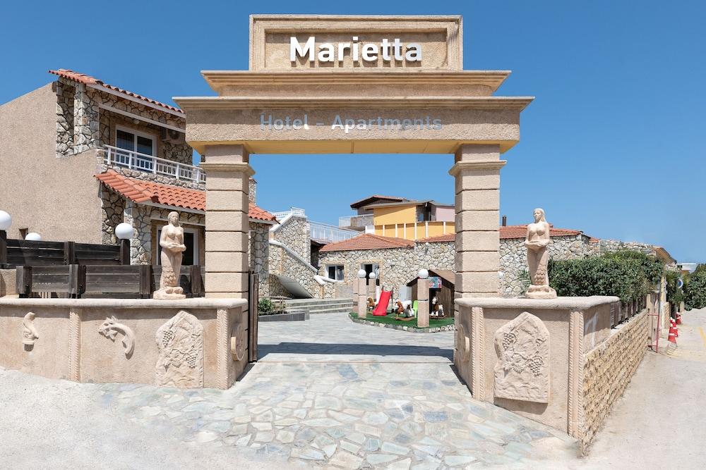 Marietta Hotel Apartments Pastida Exterior foto