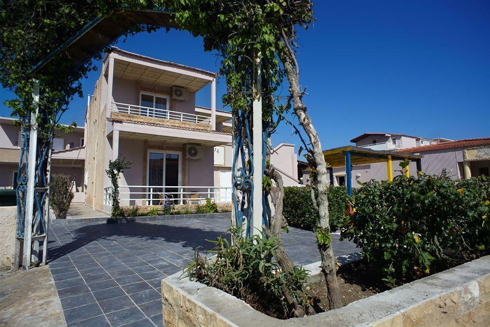 Marietta Hotel Apartments Pastida Exterior foto