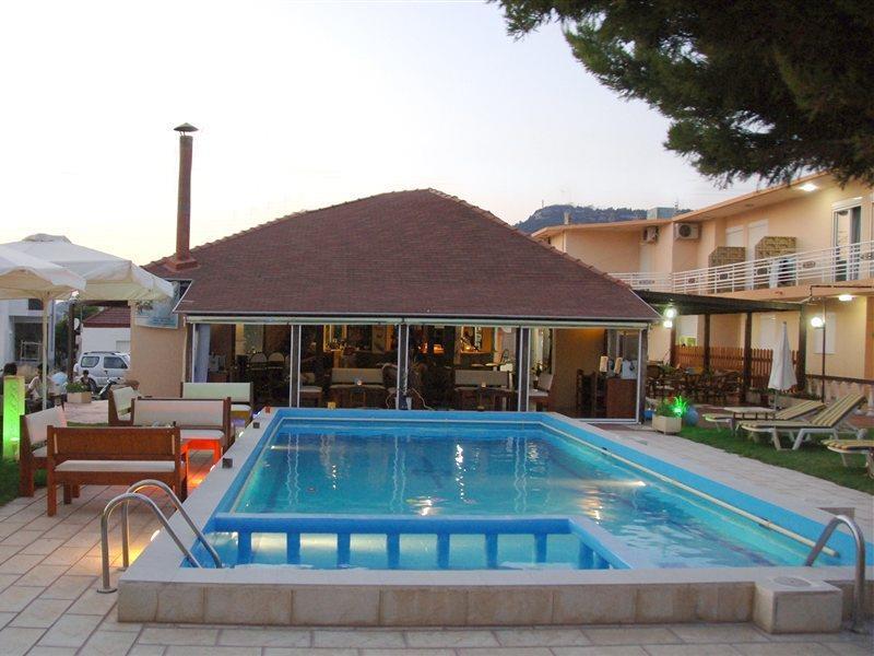 Marietta Hotel Apartments Pastida Exterior foto