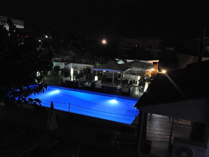 Marietta Hotel Apartments Pastida Exterior foto