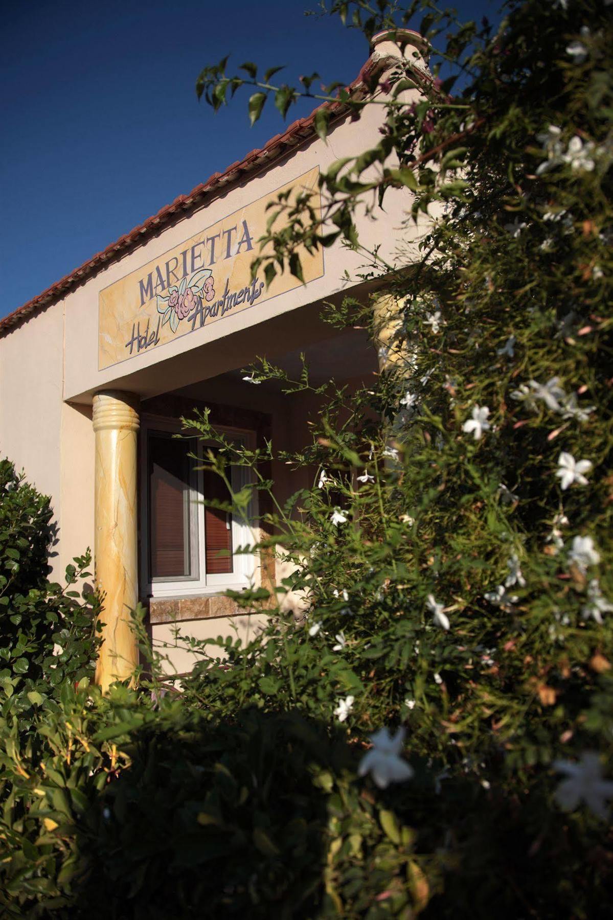 Marietta Hotel Apartments Pastida Exterior foto