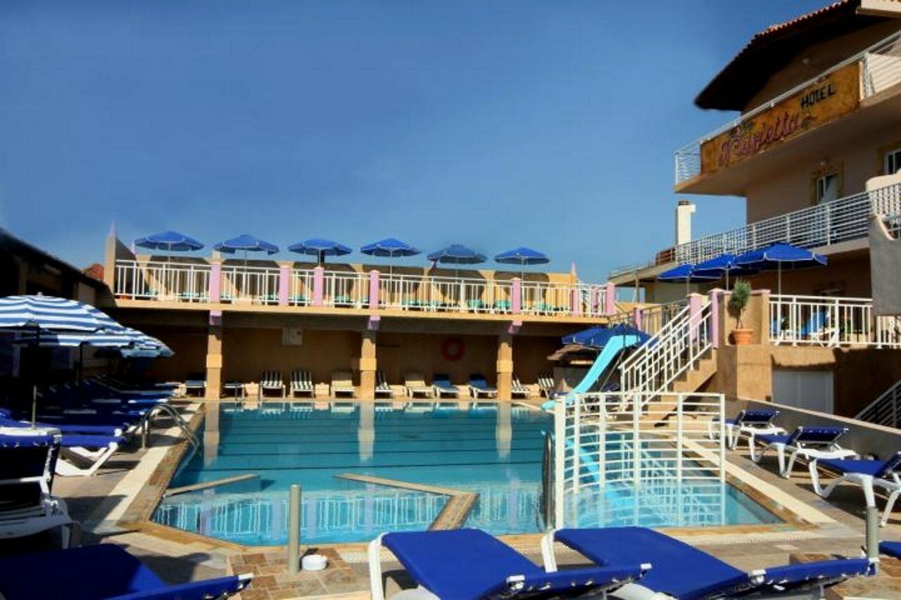 Marietta Hotel Apartments Pastida Exterior foto